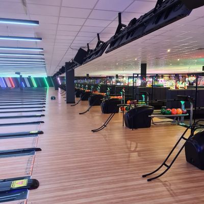 Macchina a corda Tenpin Pinspotter certificata CE per corsia sintetica e opzione di personalizzazione